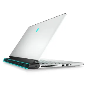 DELL alienware m17