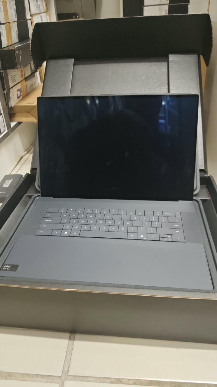 Dell XPS 9640 Laptop