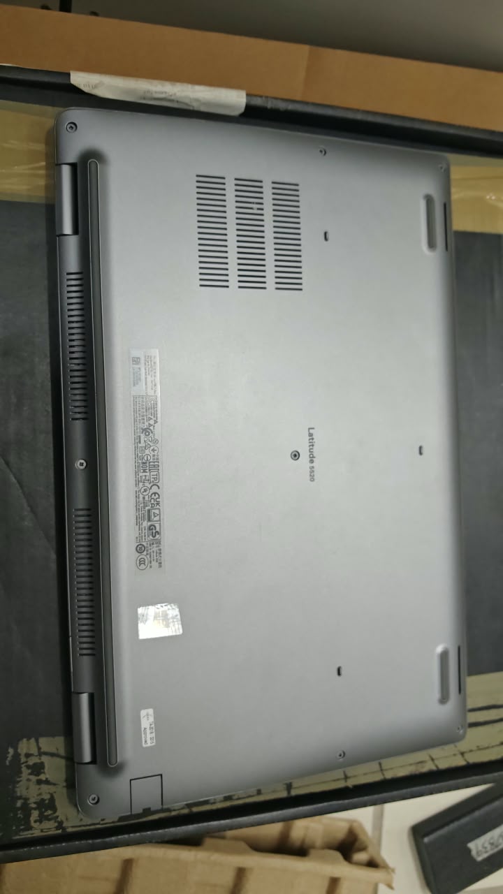 Dell Latitude 5520 thumbnail